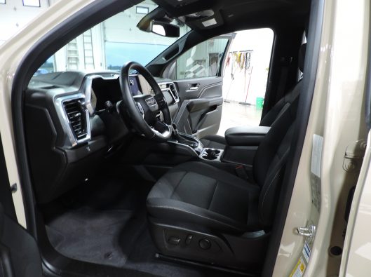 2023 GMC Canyon Elevation Tan 031