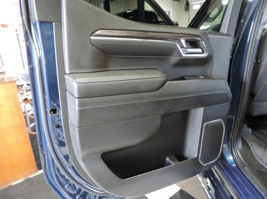 2023 Chev Silverado Northsky Blue 032