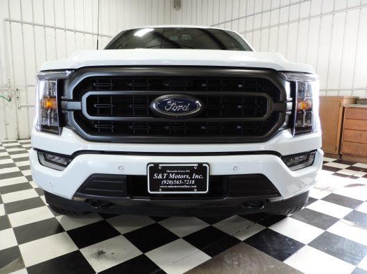 2023 Ford F150 White Crew 004