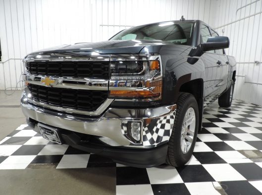 2018 Chev Silverado Crew LT 006 - Copy