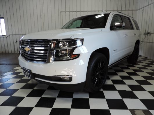 2020 Chev Tahoe Premier White 001