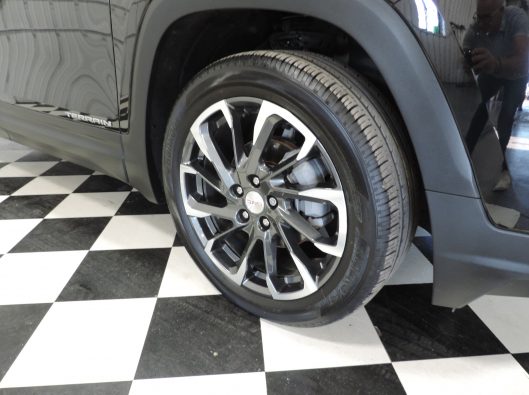 2022 GMC Terrain SLT Black 010