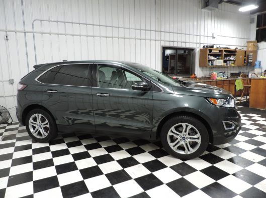 2015 Ford Edge Titanium 010