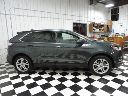 2015 Ford Edge Titanium 011