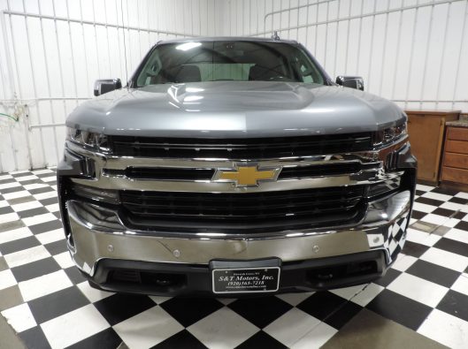 2019 Chev Silverado LT Silver 005