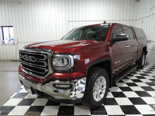 2017 GMC Sierra Crew Maroon 001