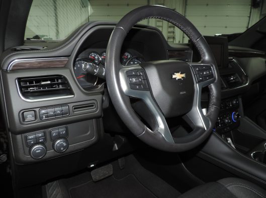 2023 Chev Tahoe Black 033