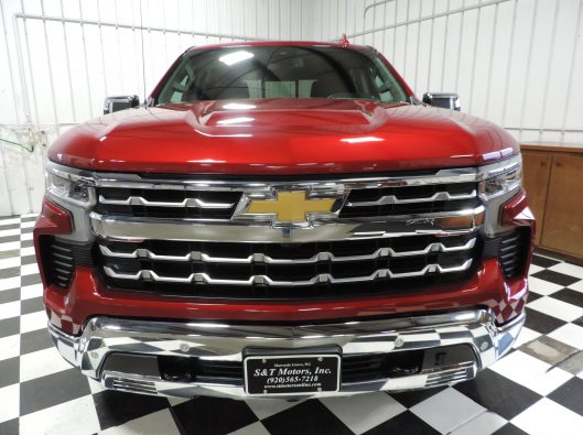 2024 Chev Silverado Red DuraMax 004