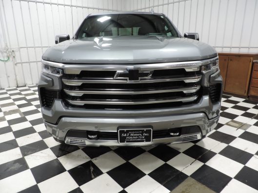 2023 Chev Silverado HC Silver 004