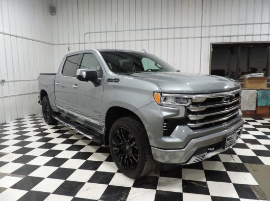 2023 Chev Silverado HC Silver 007