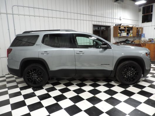 2023 GMC Acadia Elevation 009