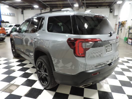 2023 GMC Acadia Elevation 015