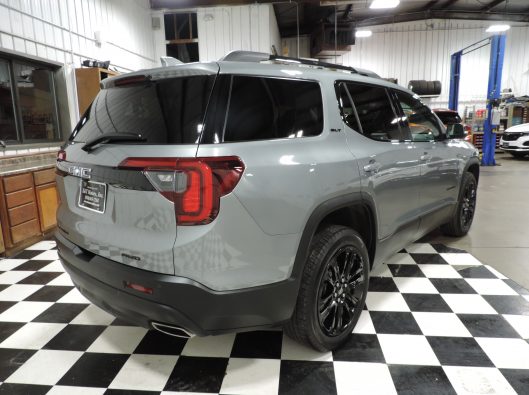 2023 GMC Acadia Elevation 017