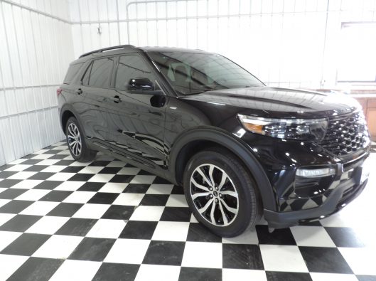 2023 Ford Explorer ST Line Black 008