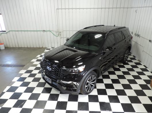 2023 Ford Explorer ST Line Black 015