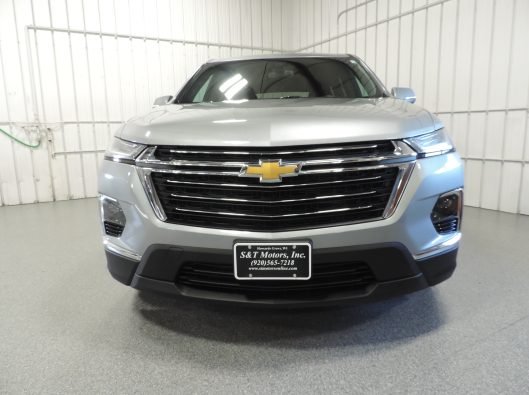 2023 Chev Traverse LT FWD 005