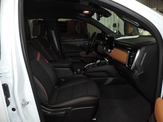 2024 GMC Canyon AT4 028