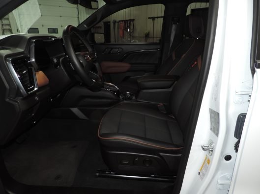 2024 GMC Canyon AT4 037