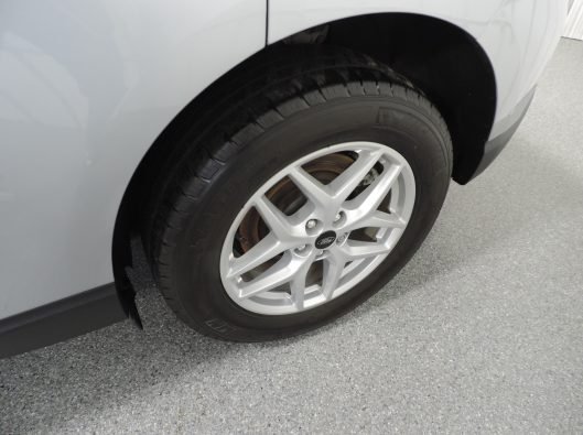 2024 Ford Edge SEL Silver 016