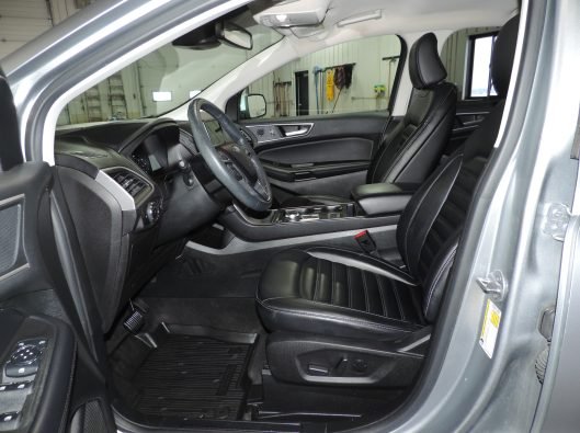 2024 Ford Edge SEL Silver 037