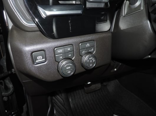 2026 Chevrolet Silverado 042