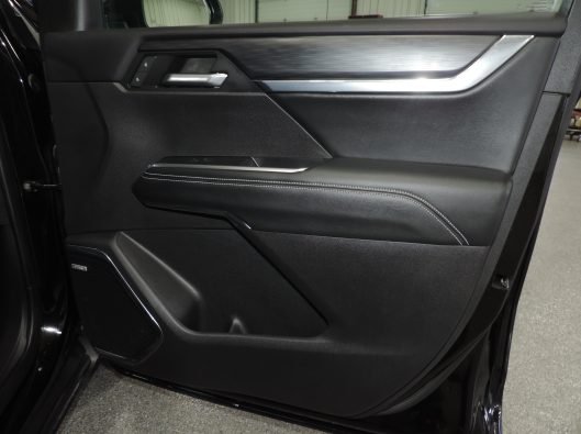 2025 GMC Acadia Elevatoin 023