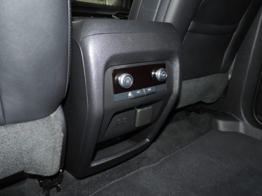 2025 GMC Acadia Elevatoin 036