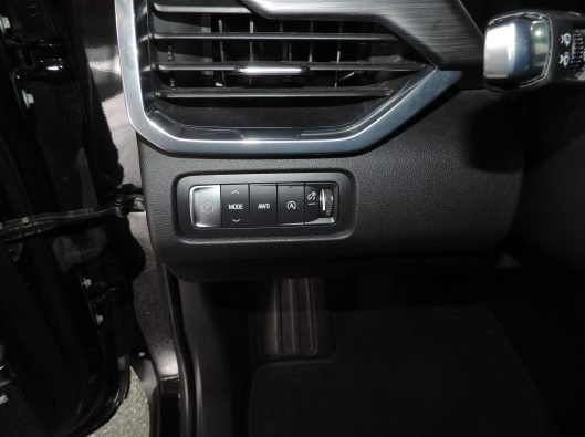 2025 GMC Acadia Elevatoin 040