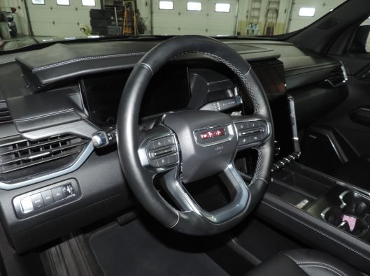 2025 GMC Acadia Elevatoin 041