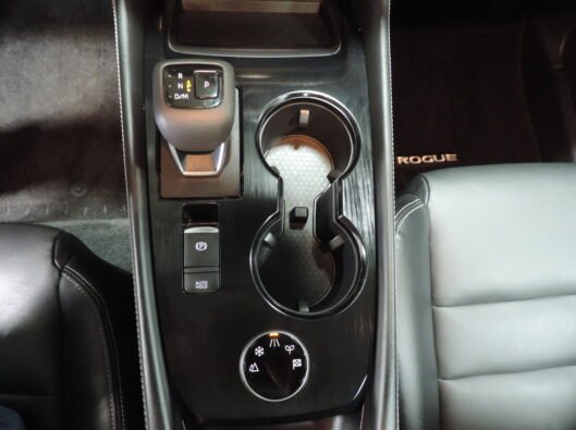 2022 Nissan Rogue 036