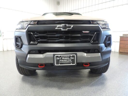 2023 Chev Colorado TrailBoss Tan 009