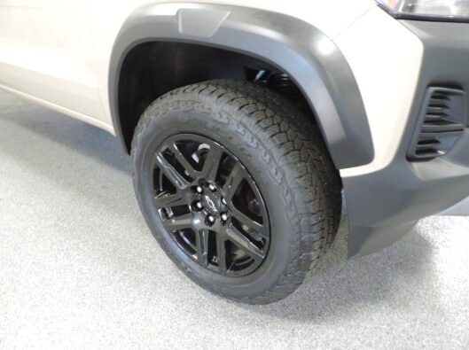 2023 Chev Colorado TrailBoss Tan 014