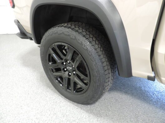 2023 Chev Colorado TrailBoss Tan 015