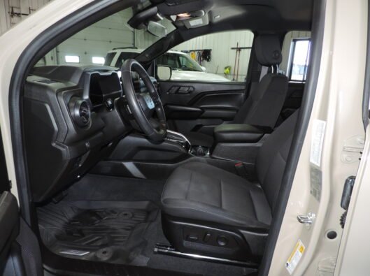 2023 Chev Colorado TrailBoss Tan 037