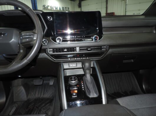 2023 Chev Colorado TrailBoss Tan 039