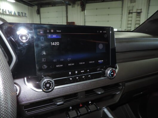 2023 Chev Colorado TrailBoss Tan 040