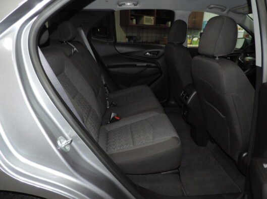 2023 Chev Equinox Gray 026