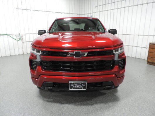 2023 Chevrolet Silverado Burgandy 005