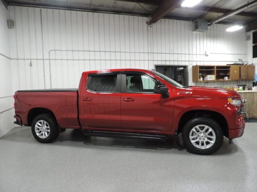 2023 Chevrolet Silverado Burgandy 011