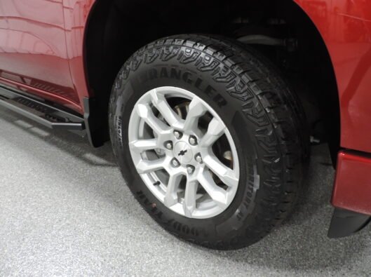 2023 Chevrolet Silverado Burgandy 013