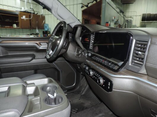 2023 Chevrolet Silverado Burgandy 028