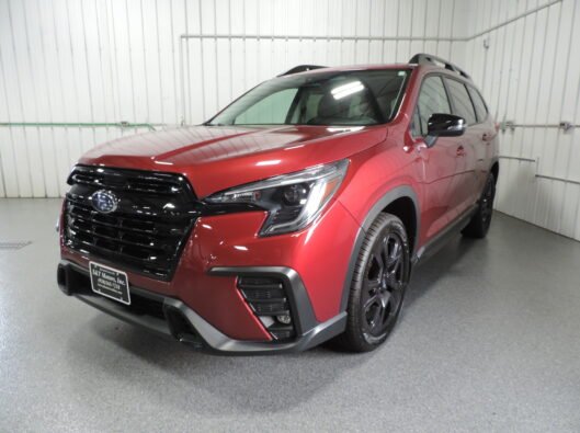 2023 Subaru Ascent Burgandy 001