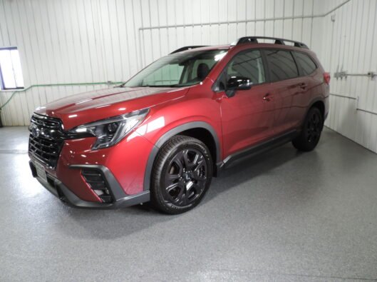 2023 Subaru Ascent Burgandy 002