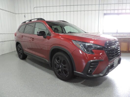 2023 Subaru Ascent Burgandy 009