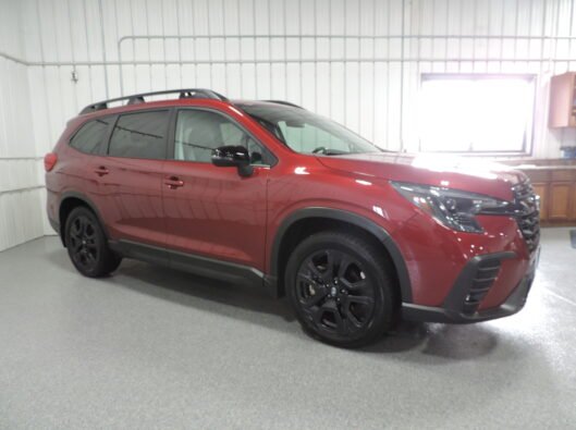 2023 Subaru Ascent Burgandy 010