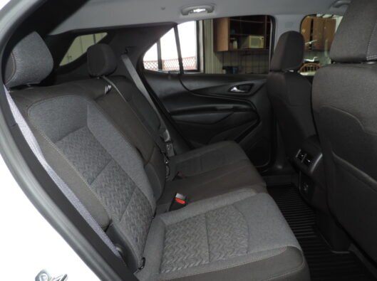 2024 Chev Equinox White AWD 026