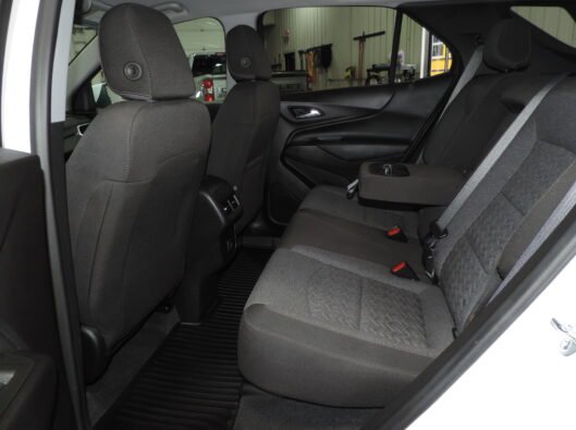 2024 Chev Equinox White AWD 031