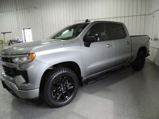 2024 Chev Silverado Duramax Gray 003