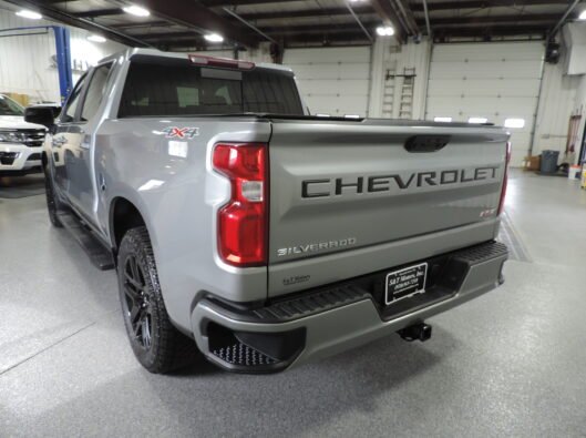 2024 Chev Silverado Duramax Gray 023