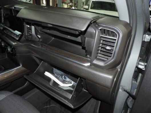 2024 Chev Silverado Duramax Gray 030